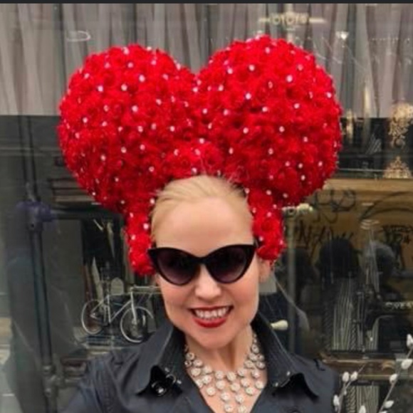 Red rose heart headpiece with crystals main image 5